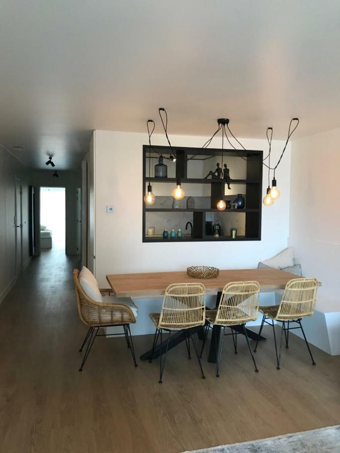 Alexandra 405